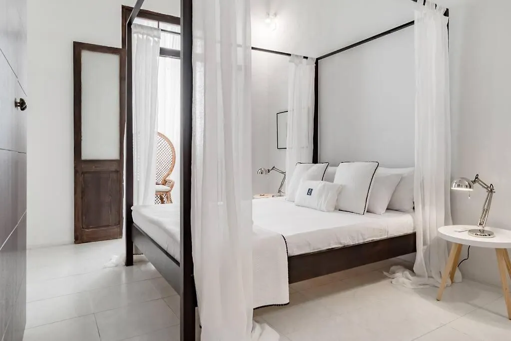 Authentic Seafront Experience Apartment Sliema Malta