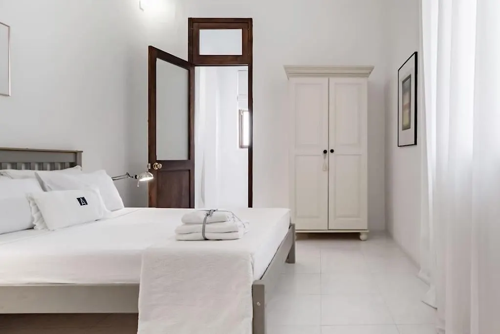 Authentic Seafront Experience Apartment Sliema Malta